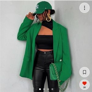 NWT Windsor - Black Cut Out Long-sleeve Crop Top